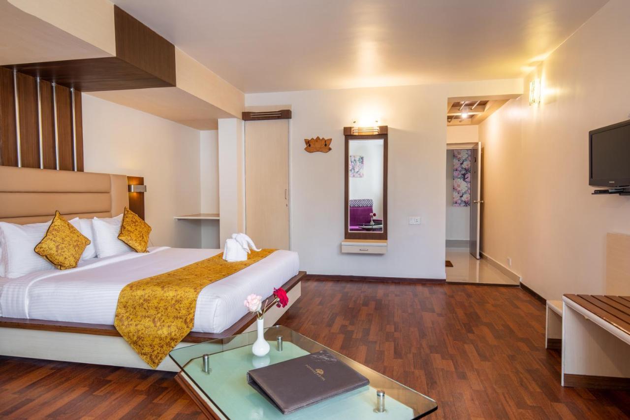 Poppys Pleasant Stay Kodaikanal Exterior photo