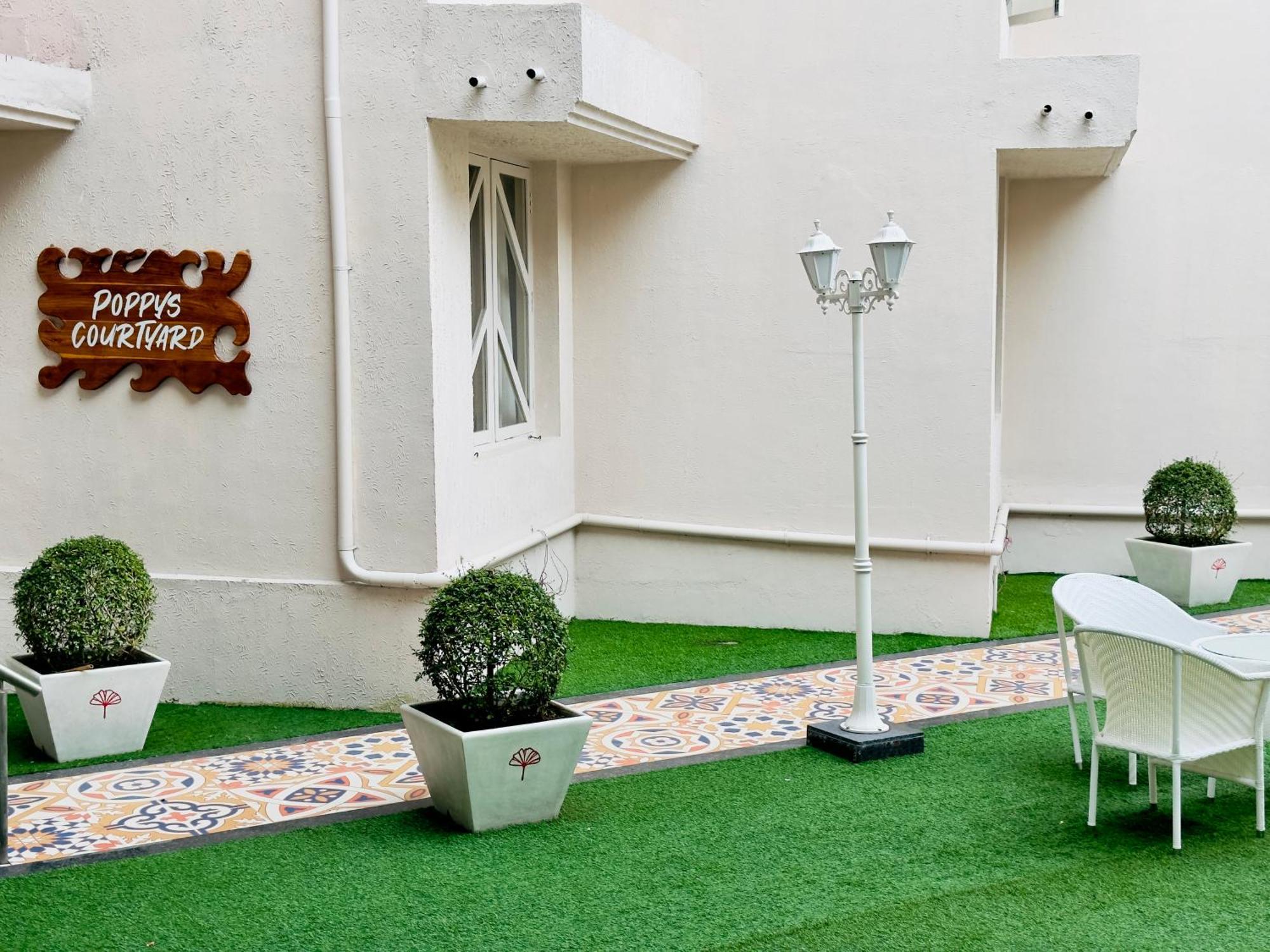 Poppys Pleasant Stay Kodaikanal Exterior photo